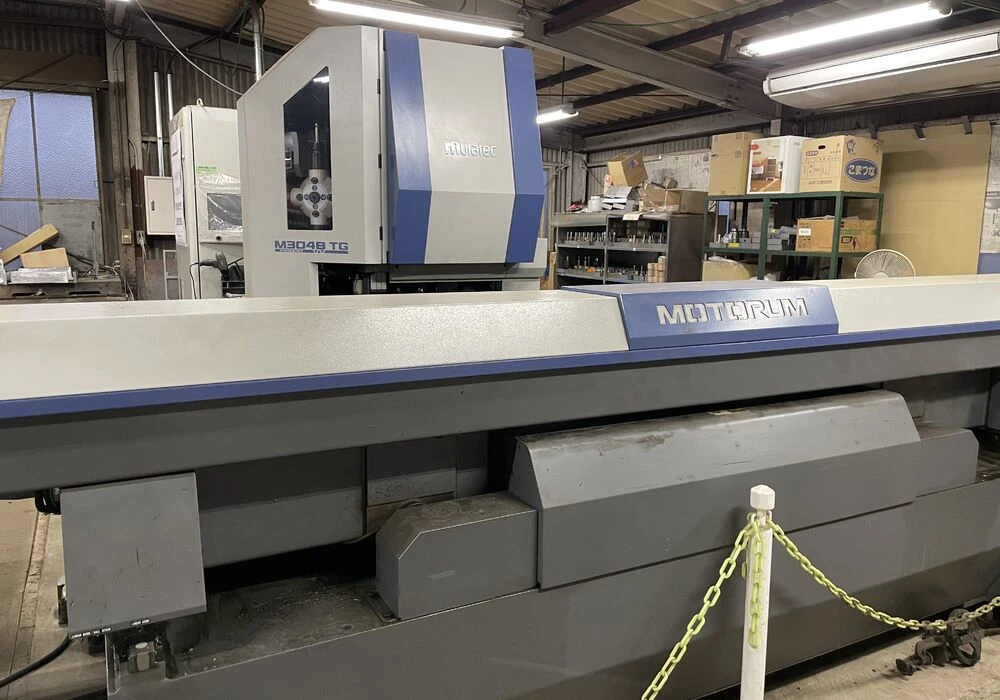 NCタレットパンチ (CNCサーボモータ式タレットパンチプレス)